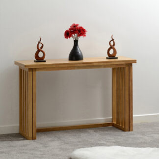 Richmond Foldaway Dining Table - Oak Varnish