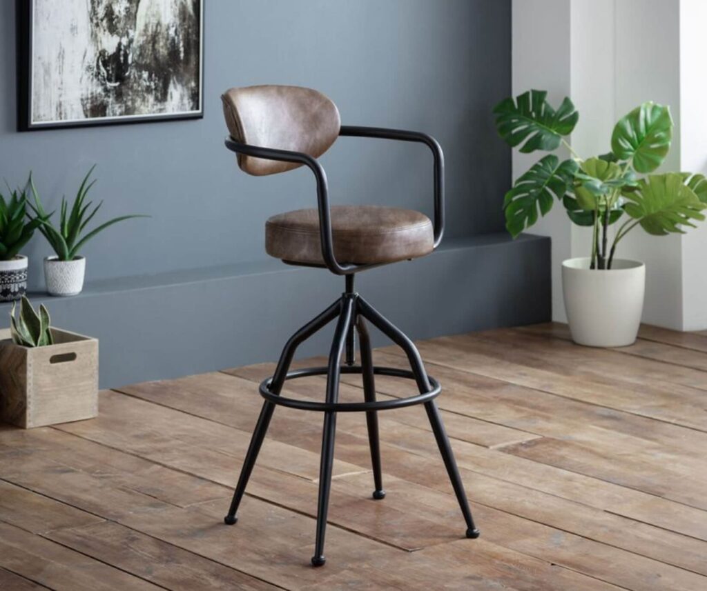 Barbican bar stool