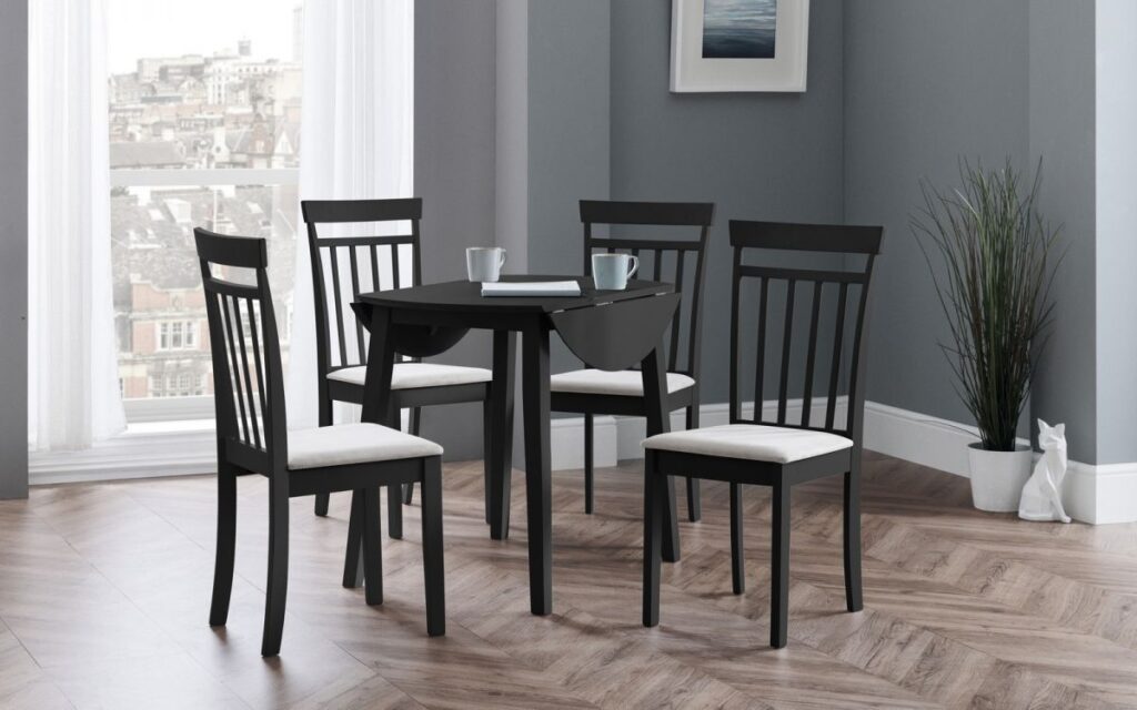 Coast black dining roomset