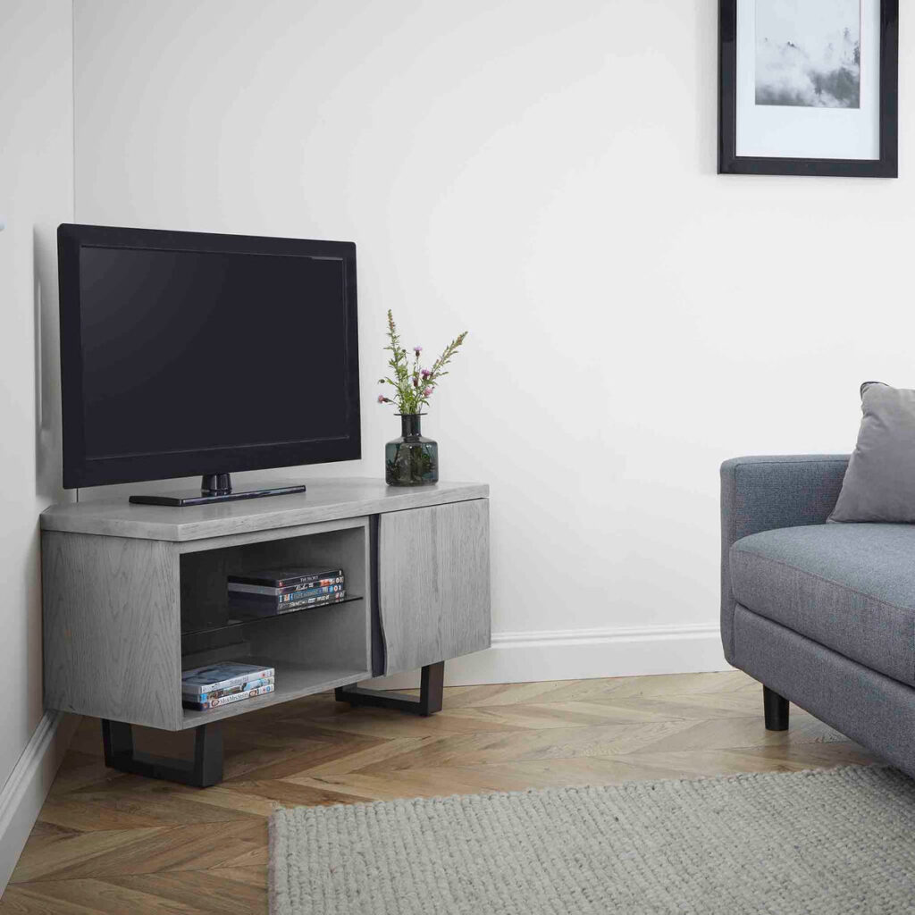 G5361 soho corner tv stand unit roseland furniture 7 70cfd612 b961 4db7 b234 d5198070bc00