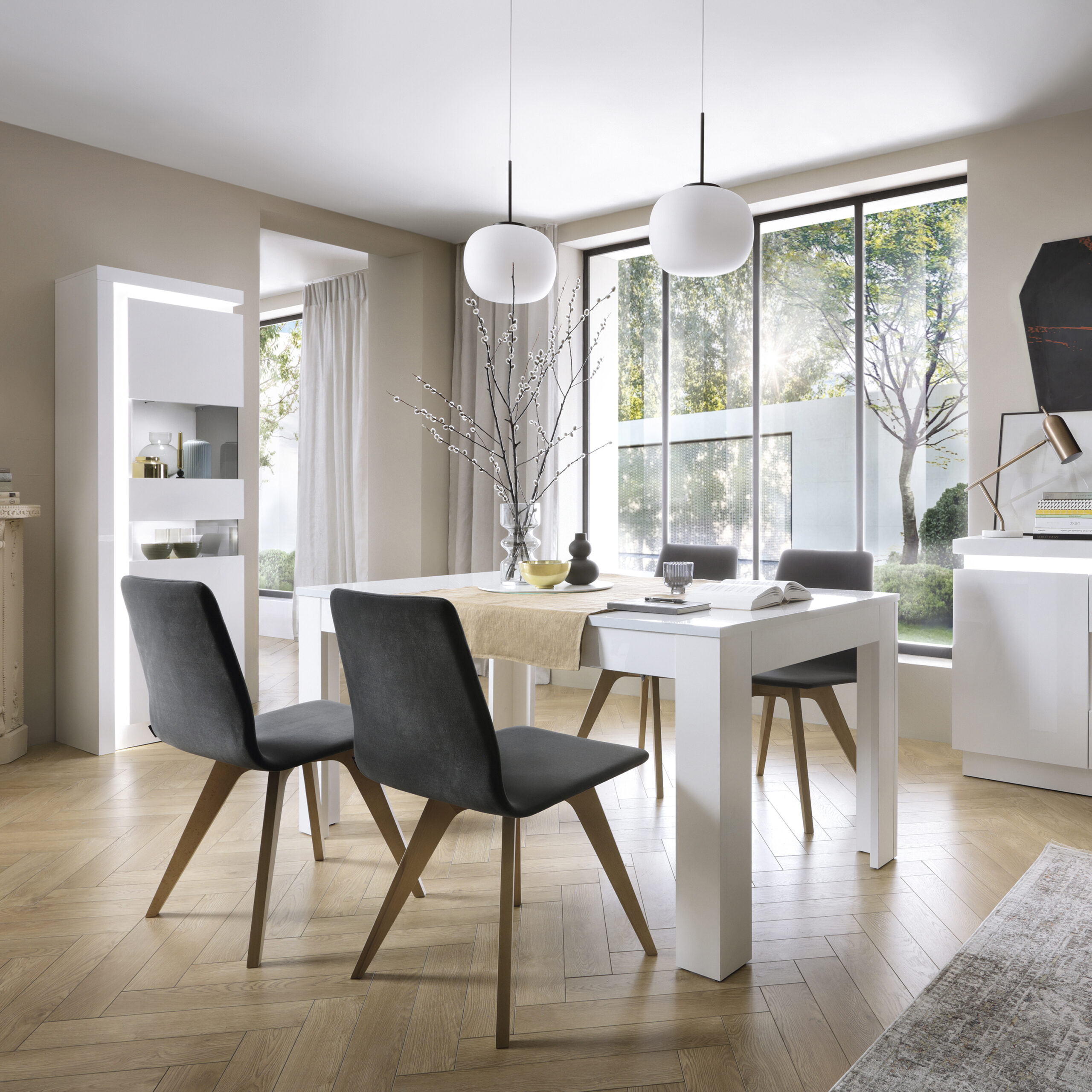 Lyon Tall narrow display cabinet (RHD) (including LED lighting) in White and High Gloss - Image 4
