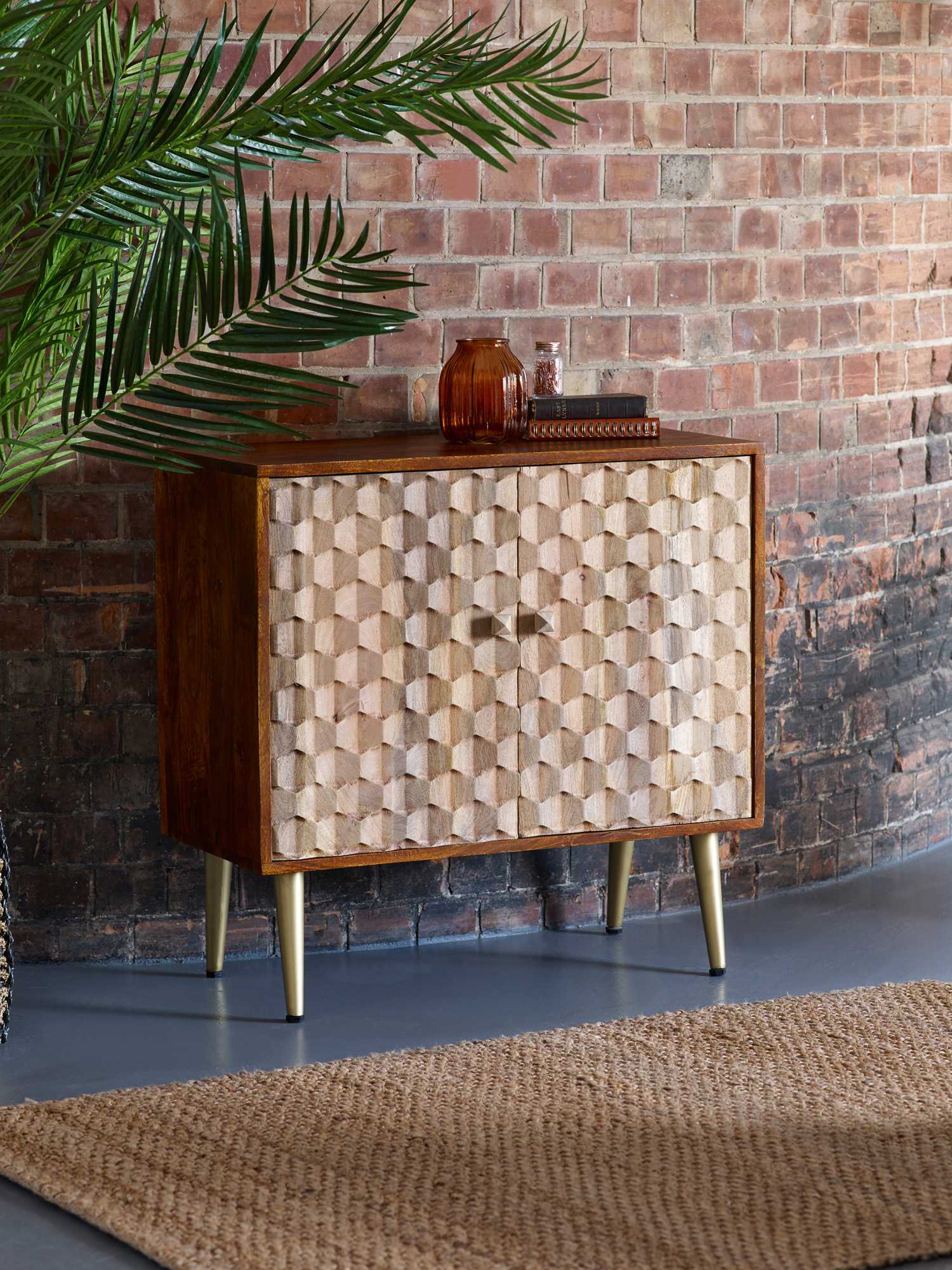 Indian Hub Edison Medium Sideboard
