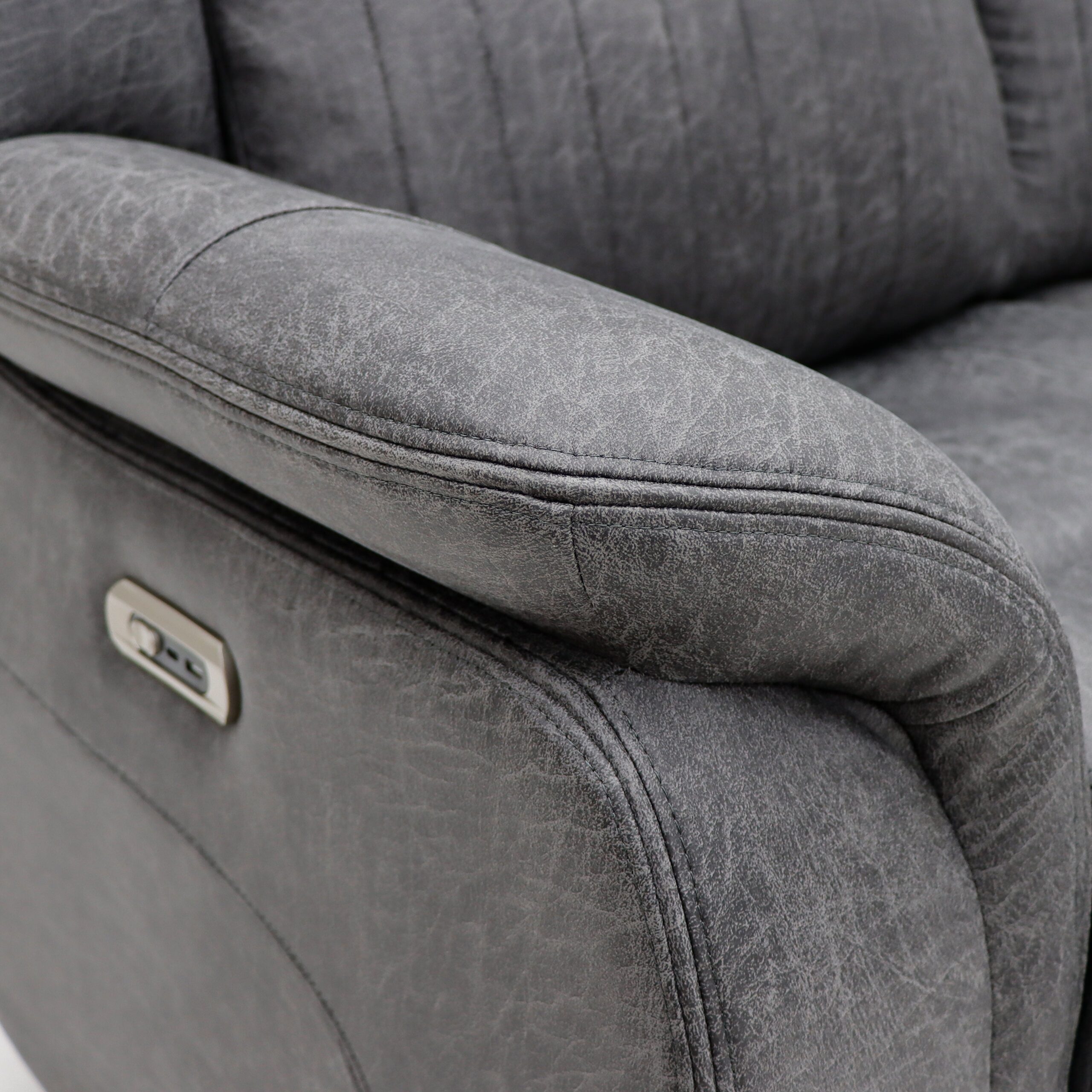 Leon MotionSofa 13.jpg